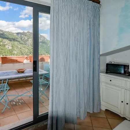 Apartament Casa Ortobene Arte Nuoro (Sardinia)